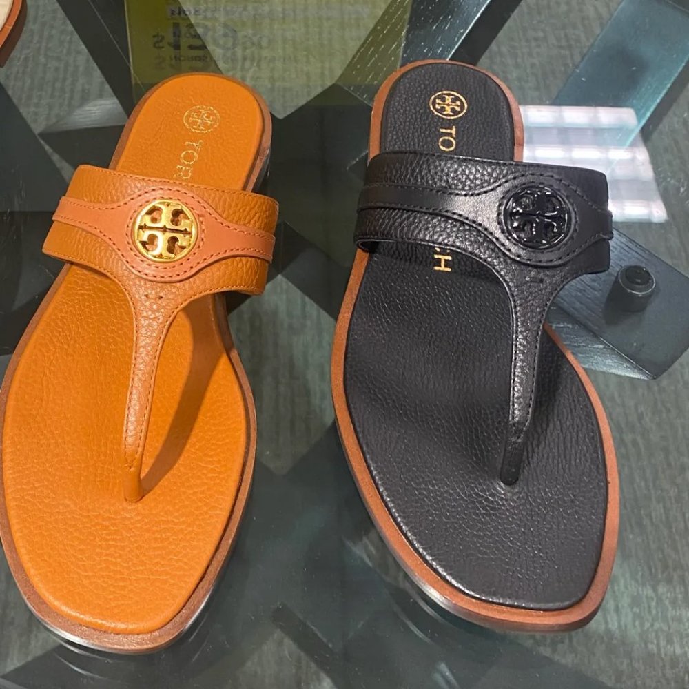 TORY BURCH Carson Thong Welt Sandal Black with brown trim